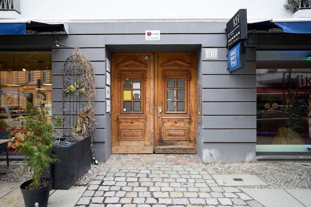 Central Apartment - Linienstrasse Berlim Exterior foto